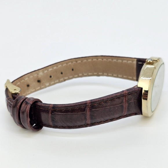 26MM Women's Watch MOP White Dial Brown Leather Bands New Battery - Picture 9 of 14